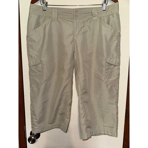 Columbia Omni-Shade Tan Capri Pants Size 10 - Picture 1 of 14